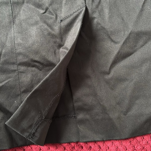 Jacob Classic Black Women's Skirt - Picture 11 of 13